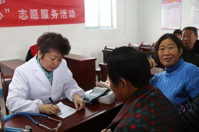 市中醫醫院志愿服務進鄉村 健康扶貧暖人心