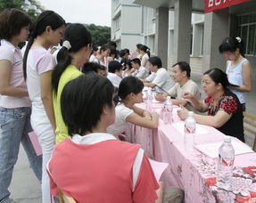心理健康護航，關愛在身邊——我院開展心理健康現場咨詢服務活動